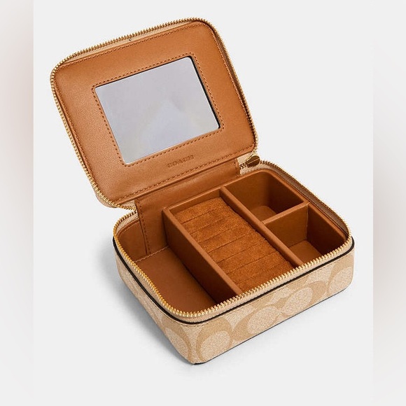 SOLD Coach NWT Jewelry Box In Signature Canvas - Picture 3 of 7